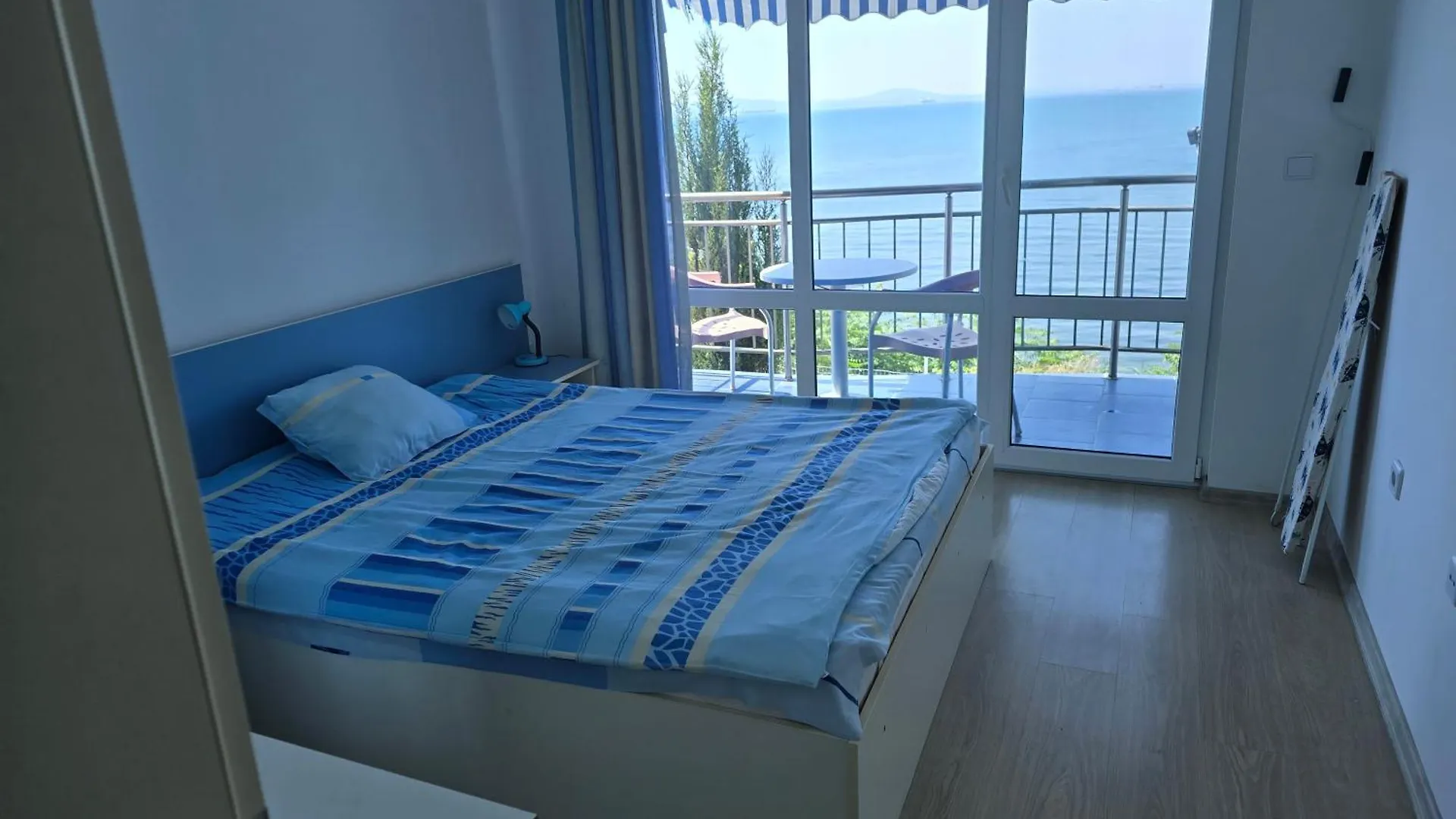 Pomorie Direkt Am Meer 0*,  Bulgaria